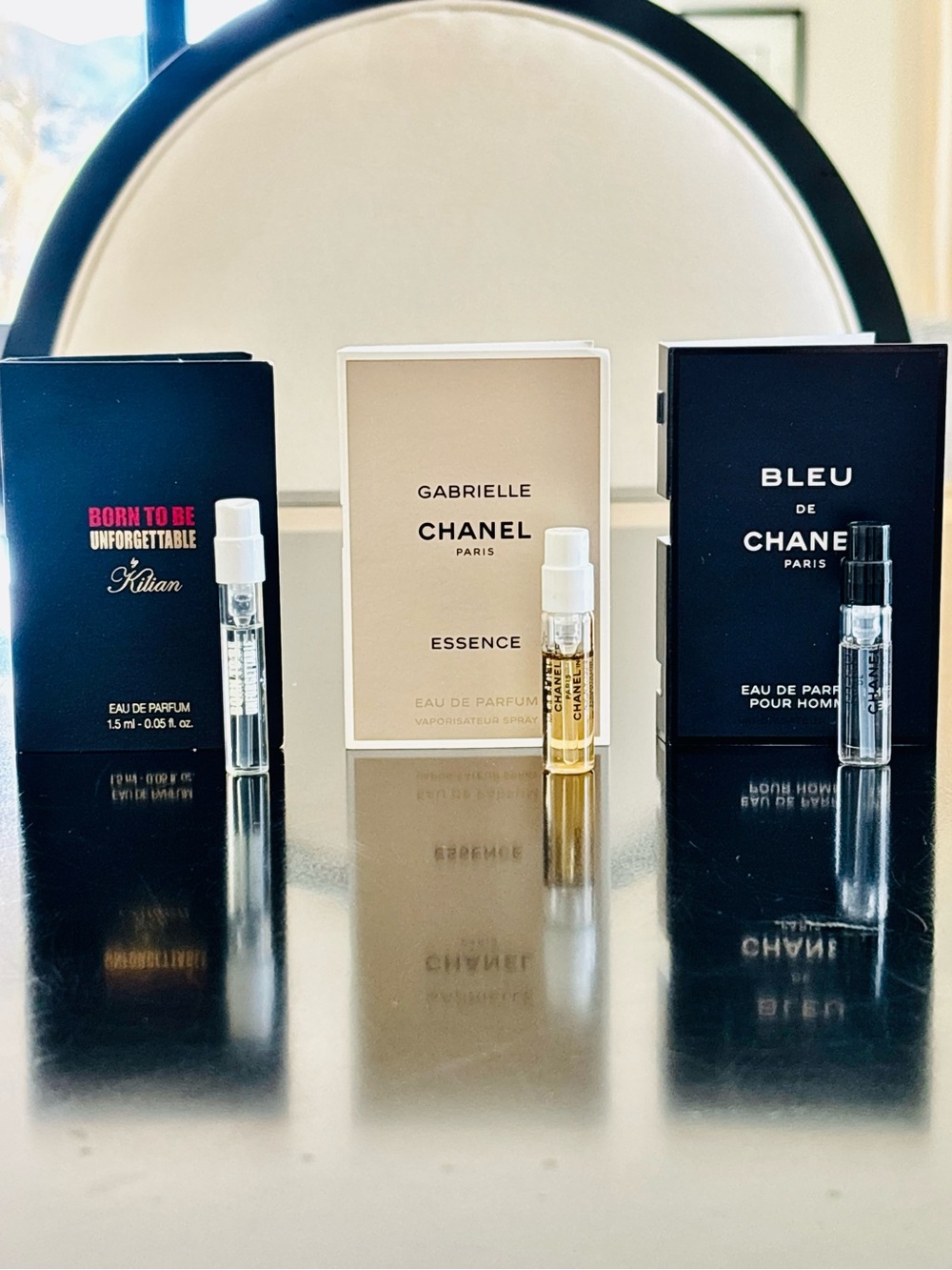 Fragrance Sample Discovery Set of 9 Different Scents - Picture 2 of 4